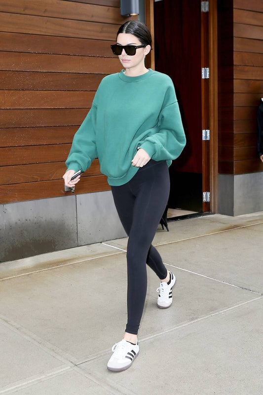 How To Wear Leggings in 2022