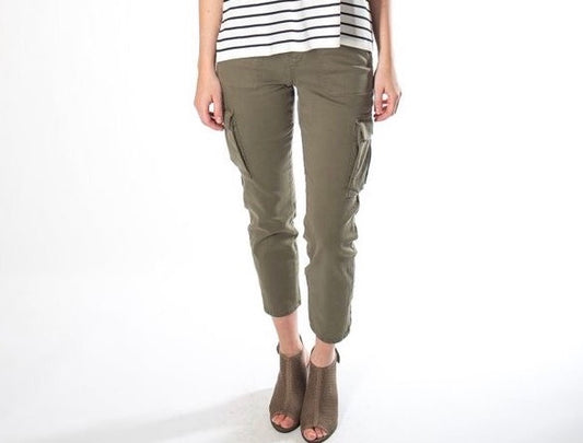 Why Luxquisite Online Womens Clothing Boutique Carries the Best Yoga Jeans