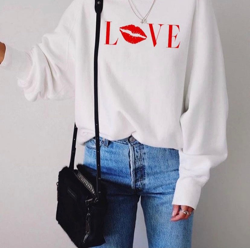 L💋VE Crewneck